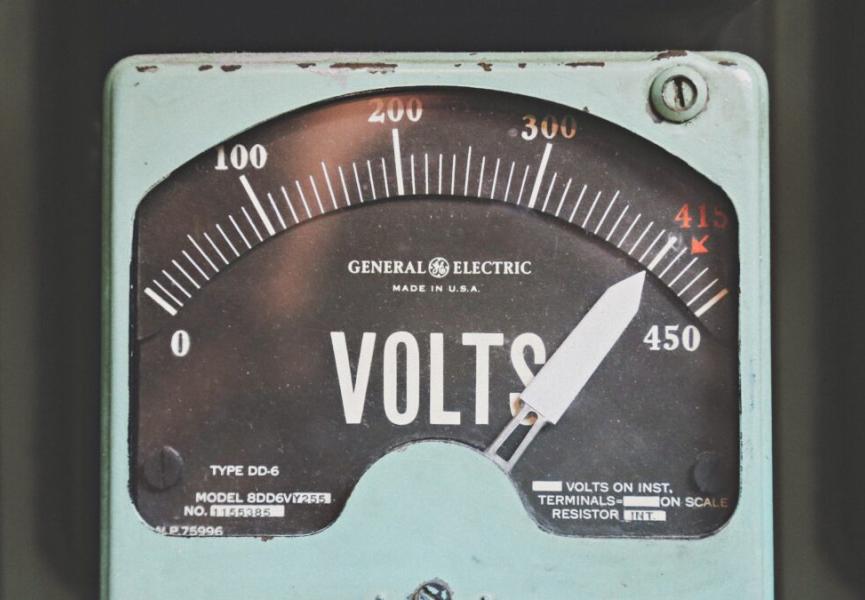 Média : Nucléaire, éolien : quelle évolution du discours médiatique en France ?