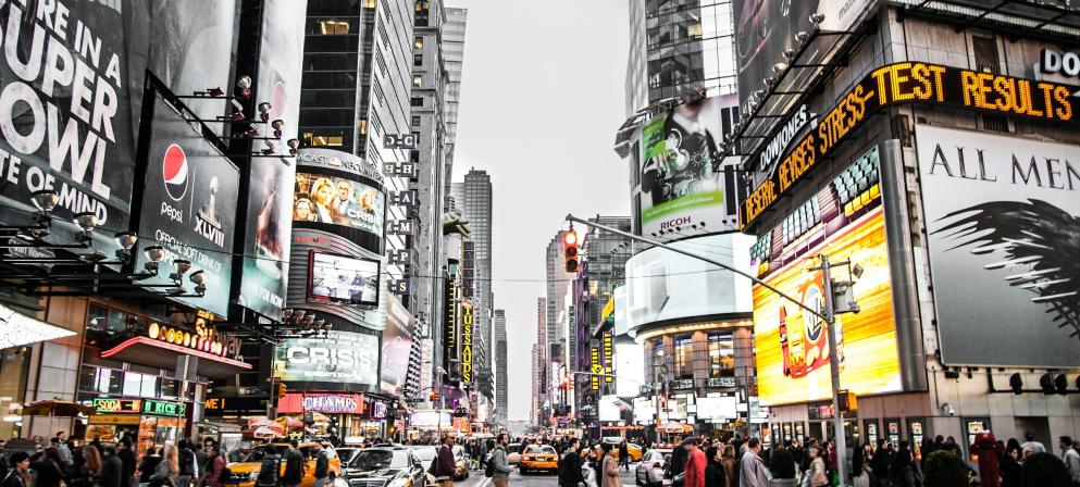 Faire vendre ou faire évoluer : la publicité face à ses responsabilités